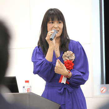 長谷部あゆ